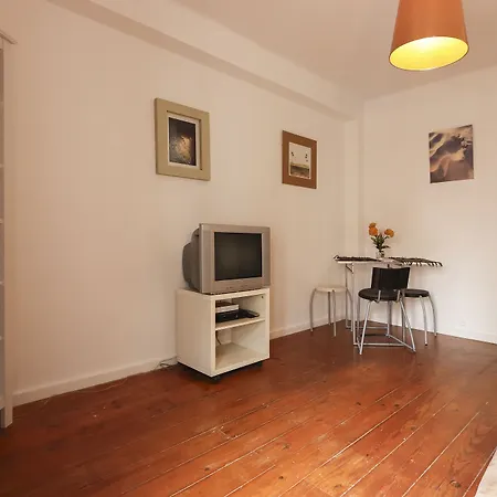 Apartment Combro Classic By Homing