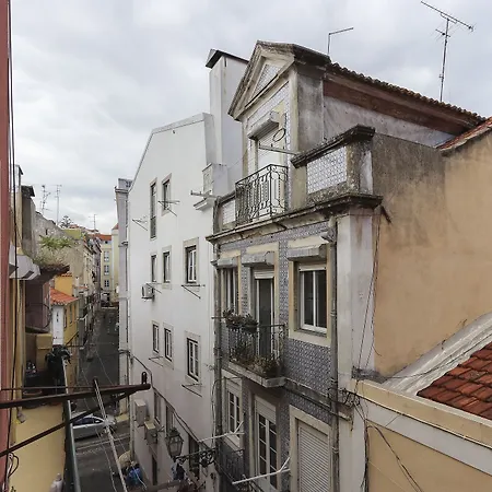 Combro Classic By Homing Lisbon