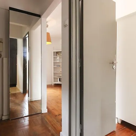 Combro Classic By Homing Apartment